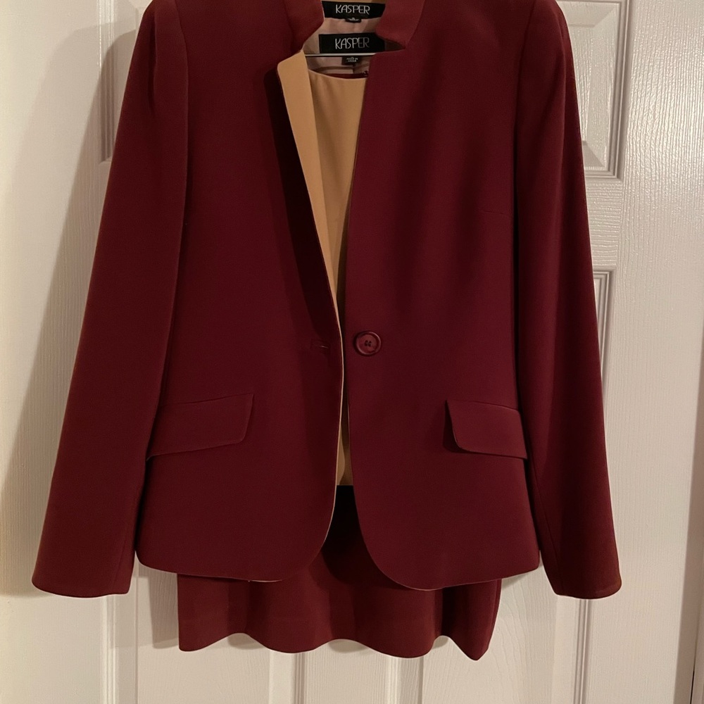 Kasper 3-pc Lined Skirt Suit